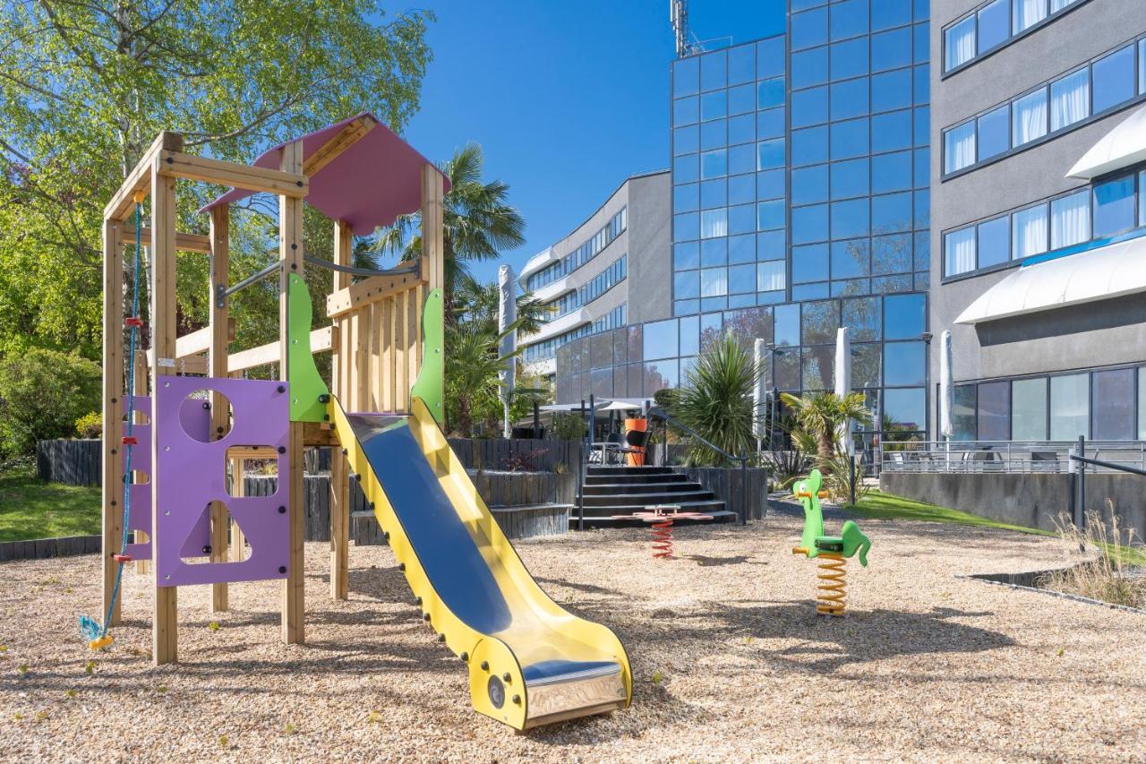 Novotel Poitiers Site Du Futuroscope Чассенеуил-Ду-Поитоу Экстерьер фото